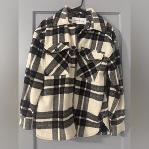 Calvin Klein Women's Utility Jacket - Black and Cream Plaid
